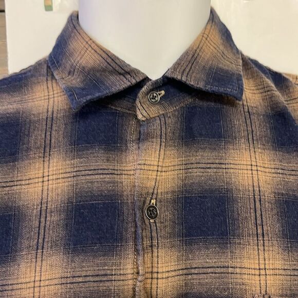 Peter Millar Men’s Plaid Button Collared Down Long Sleeve Pocket Shirt- Medium - Picture 8 of 13